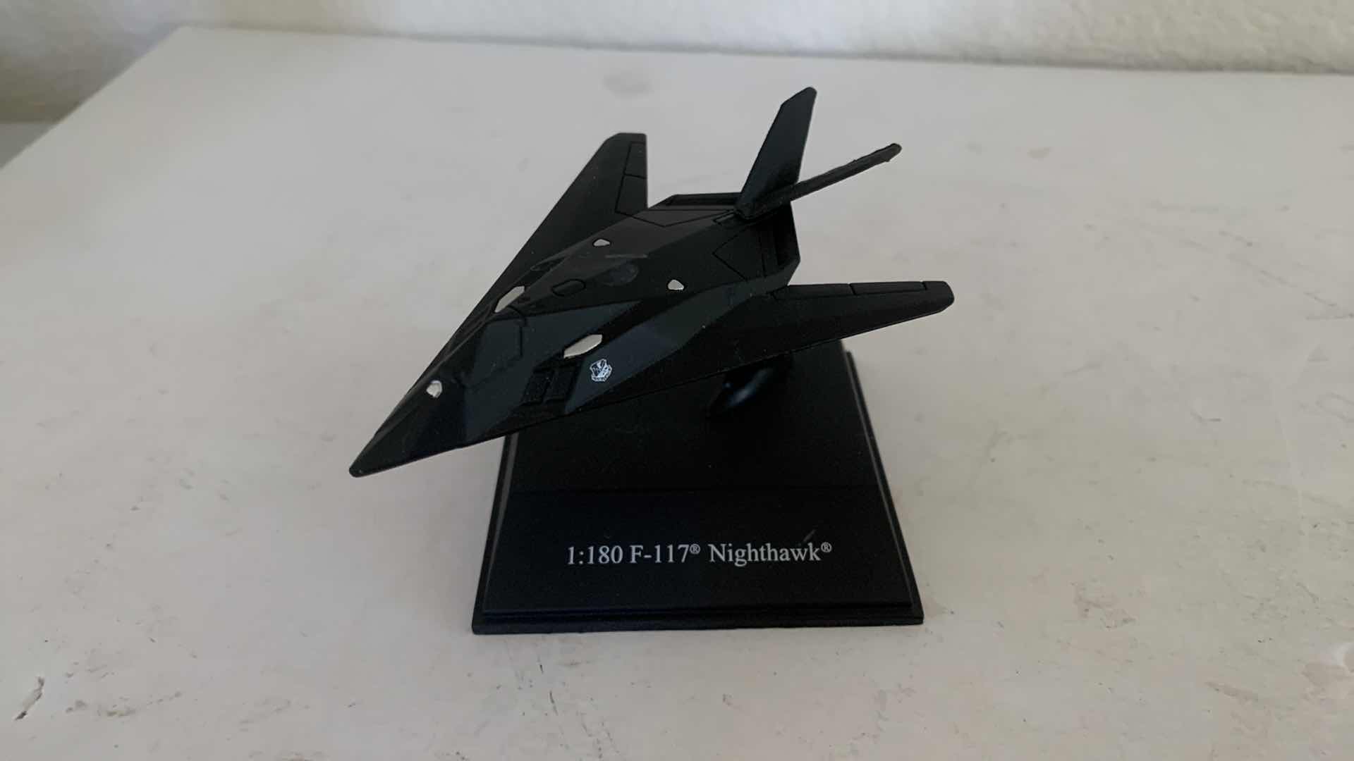 Photo 1 of MINIATURE DISPLAY AIRPLANE COLLECTION.