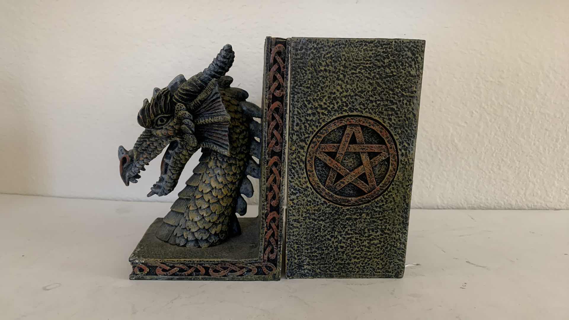 Photo 1 of DRAGON BOOKENDS