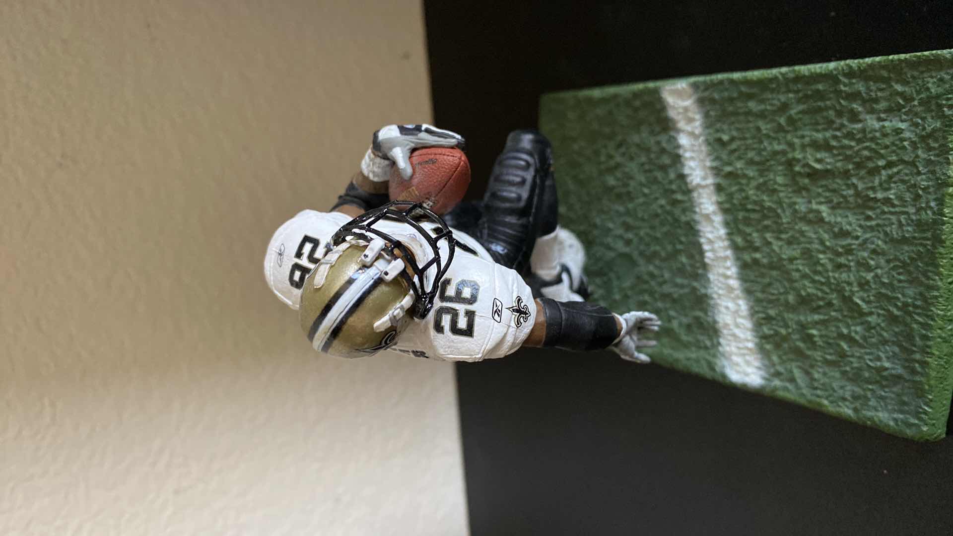 Photo 1 of 2003 NFLP SAINTS MC ALLISTER 26 COLLECTIBLE