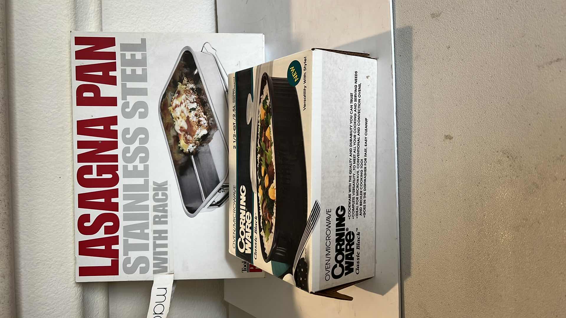 Photo 1 of NEW SS LASAGNA PAN, BLACK CORNING WATE