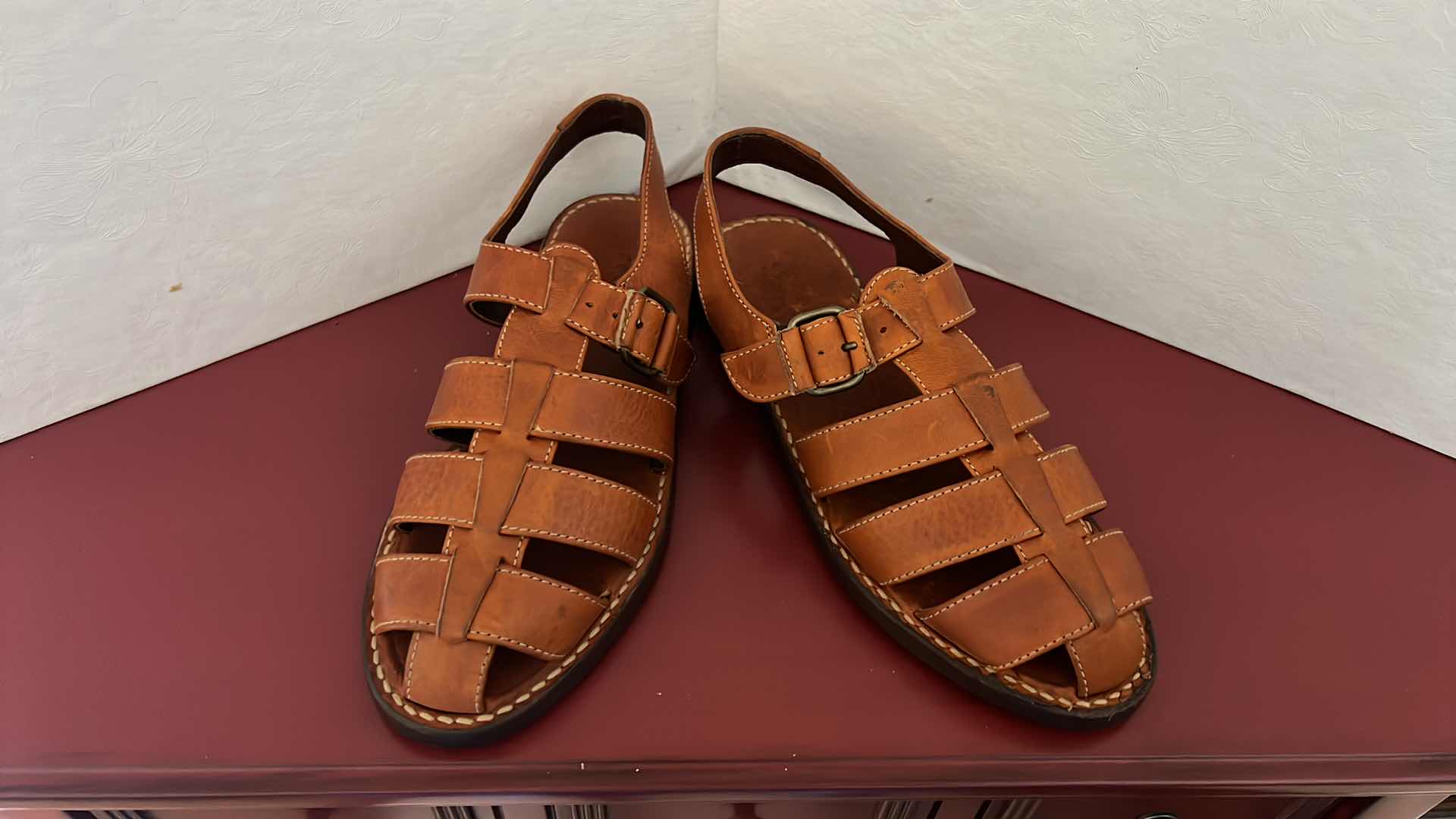 Photo 5 of LADIES COLE HAAN “VELDA” SANDALS (SIZE 7M)