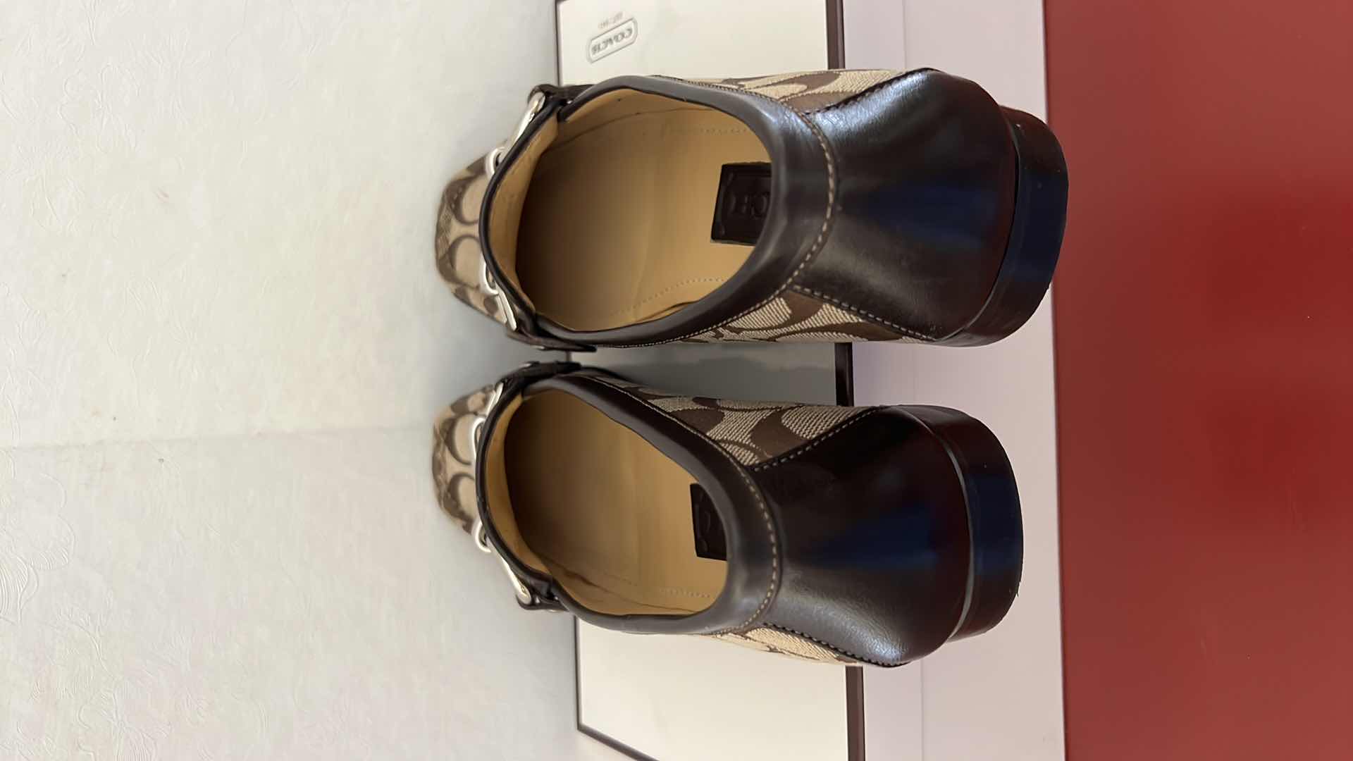 Photo 8 of LADIES COACH EMMA SIG C/CALF SHOES (SIZE 7)