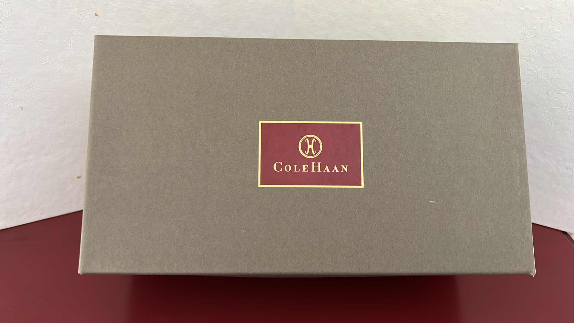 Photo 1 of LADIES COLE HAAN SADDLE TAN SLIDE SHOES (SIZE 7.5)