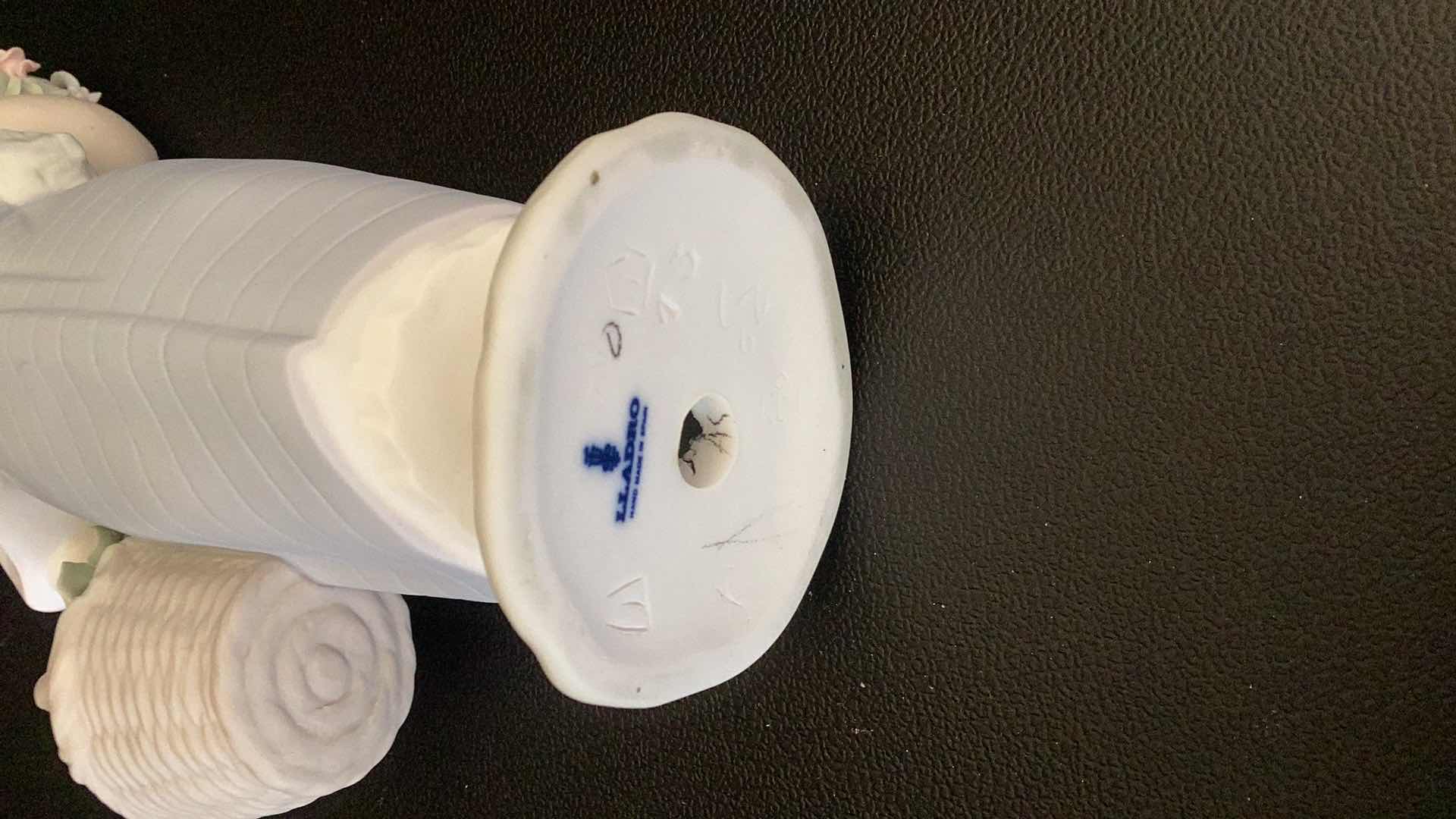 Photo 1 of LLADRO “LUPITA” 8” TALL