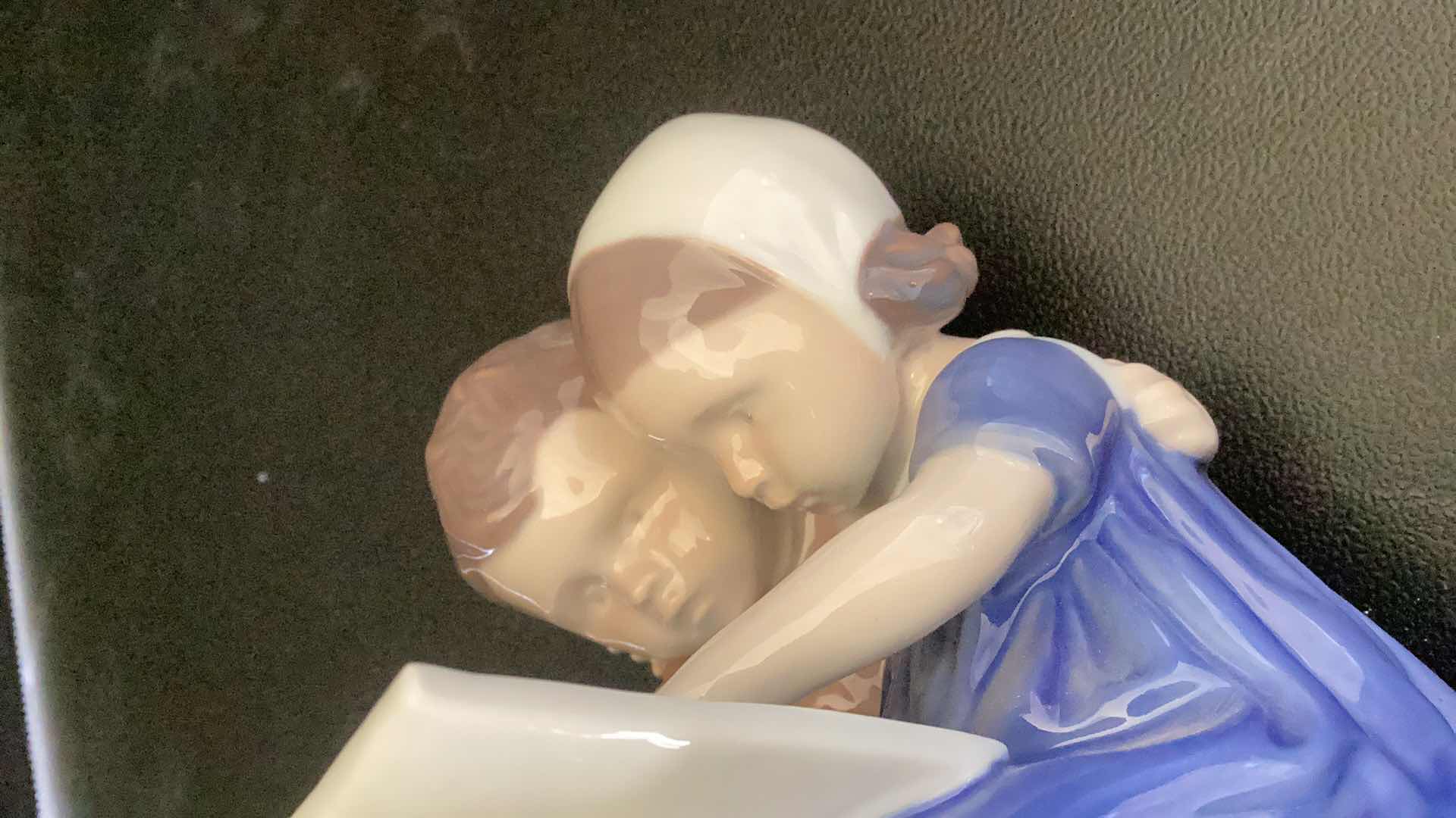 Photo 1 of B & G COPENHAGEN PORCELAIN “READING A BOOK” 4” TALL