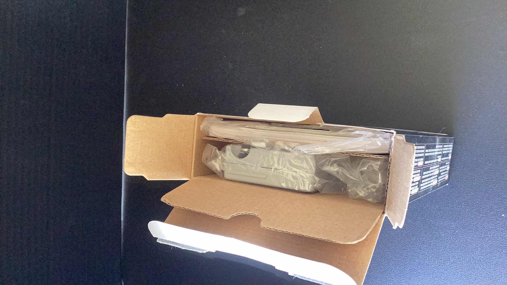 Photo 1 of NINTENDO 3DS XL IN BOX