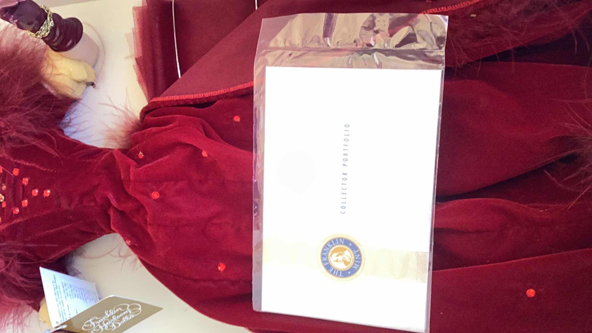 Photo 1 of FRANKLIN MINT 1991 “SCARLETT O’HARA SHAME DOLL 24” TALL