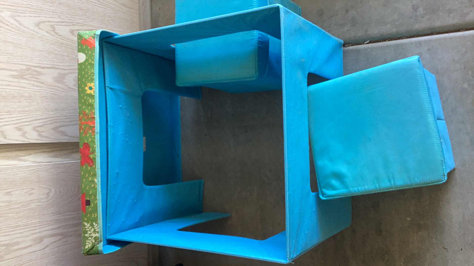 Photo 1 of CHILDREN’S COLLAPSIBLE OWL DESK