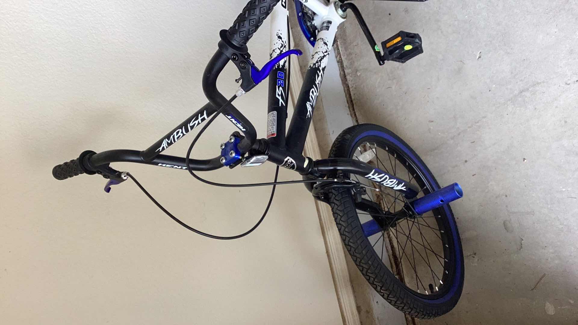 Photo 1 of KENT FS20 AMBUSH MOTO-CROSS BICYCLE