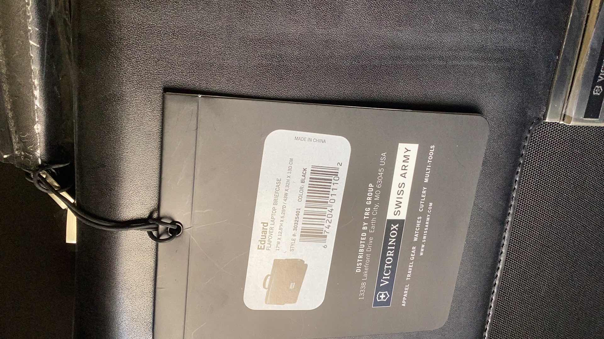 Photo 2 of SWISS ARMY FLAPOVER LAPTOP BRIEFCASE