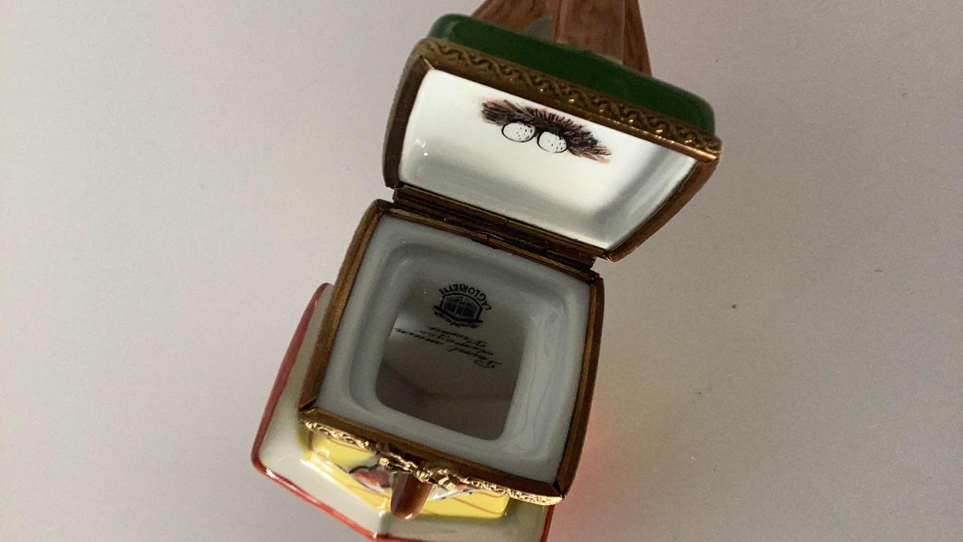 Photo 1 of LIMOGES FRANCE PEINT MAIN BIRD HOUSE PILLBOX 4 1/2” TALL 