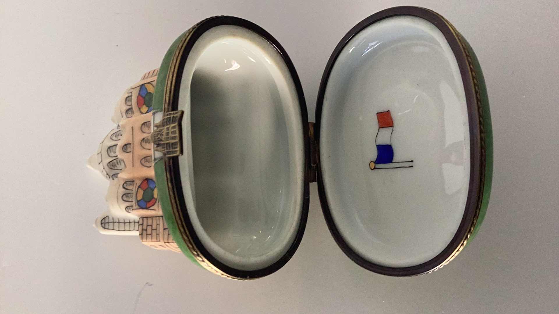 Photo 1 of LIMOGES FRANCE FRENCH CHATEAU 3” TALL 