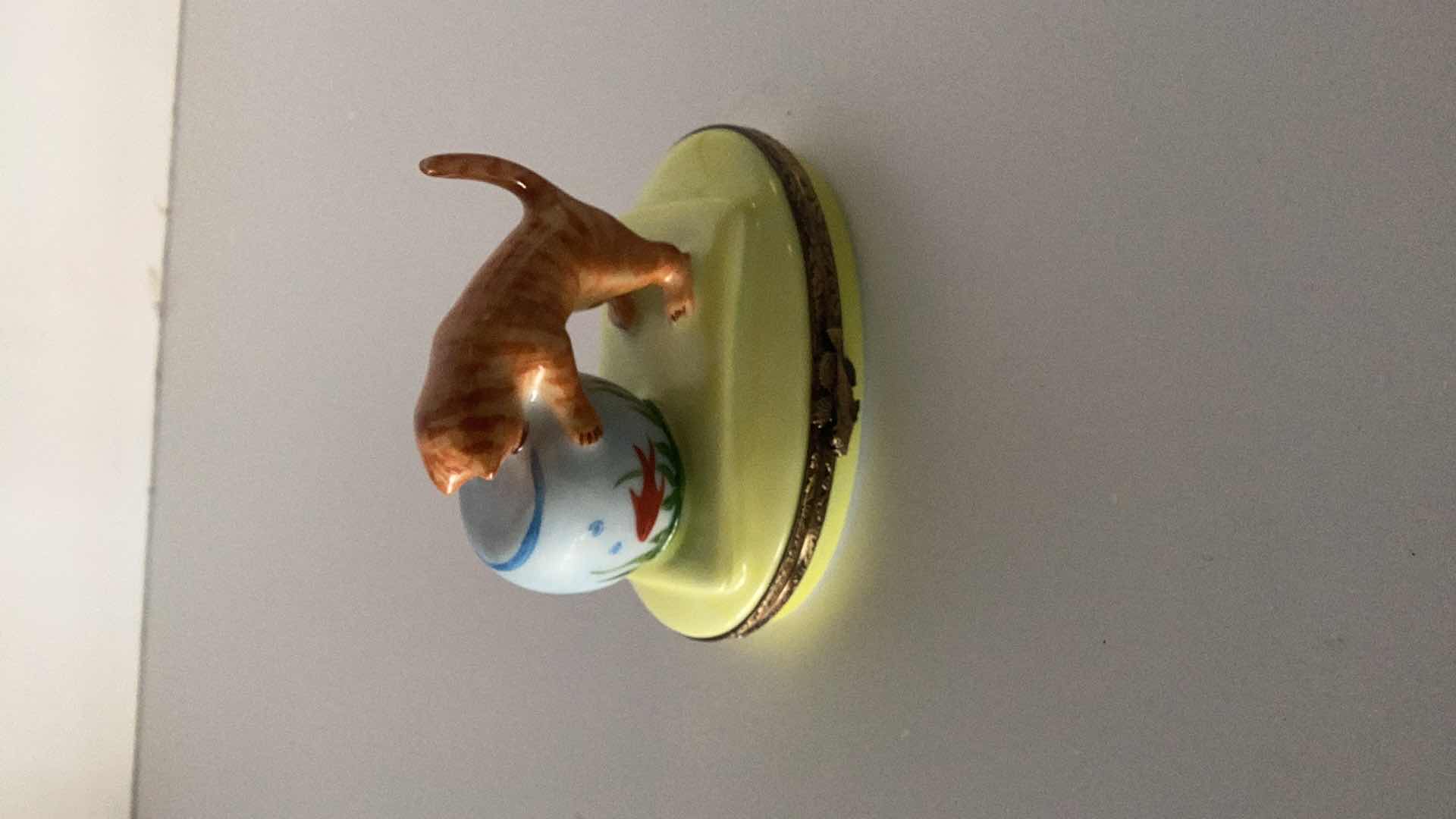 Photo 1 of LIMOGES FRANCE CAT WITH GOLDFISH BOWL PILLBOX 3” LONG 