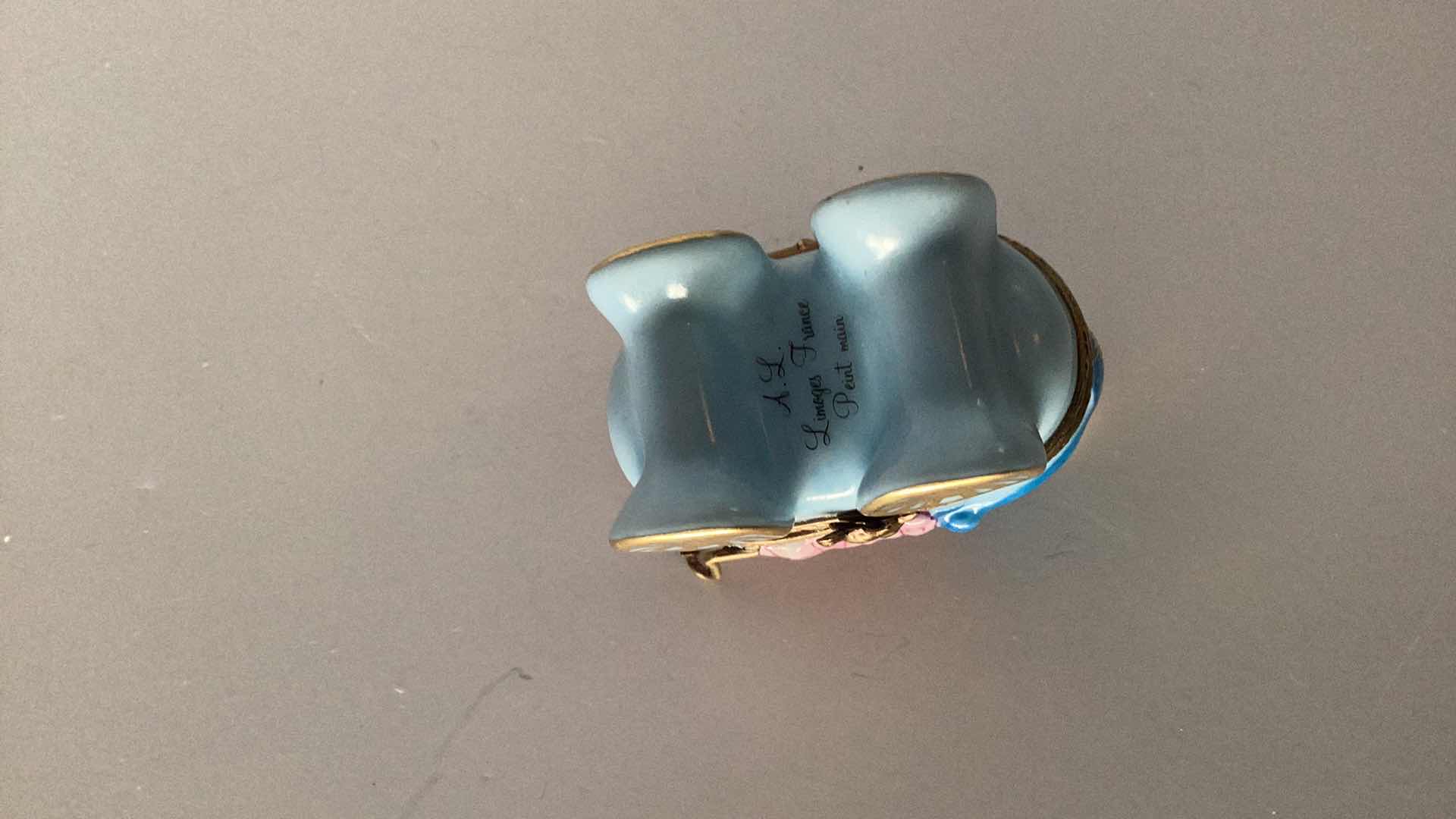 Photo 1 of LIMOGES FRANCE BABY CARRIAGE PILL BOX 2” TALL 