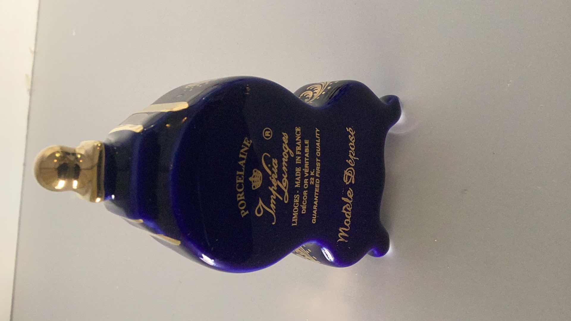 Photo 1 of LIMOGES FRANCE PORCELAIN CLOCK 3 1/2” TALL