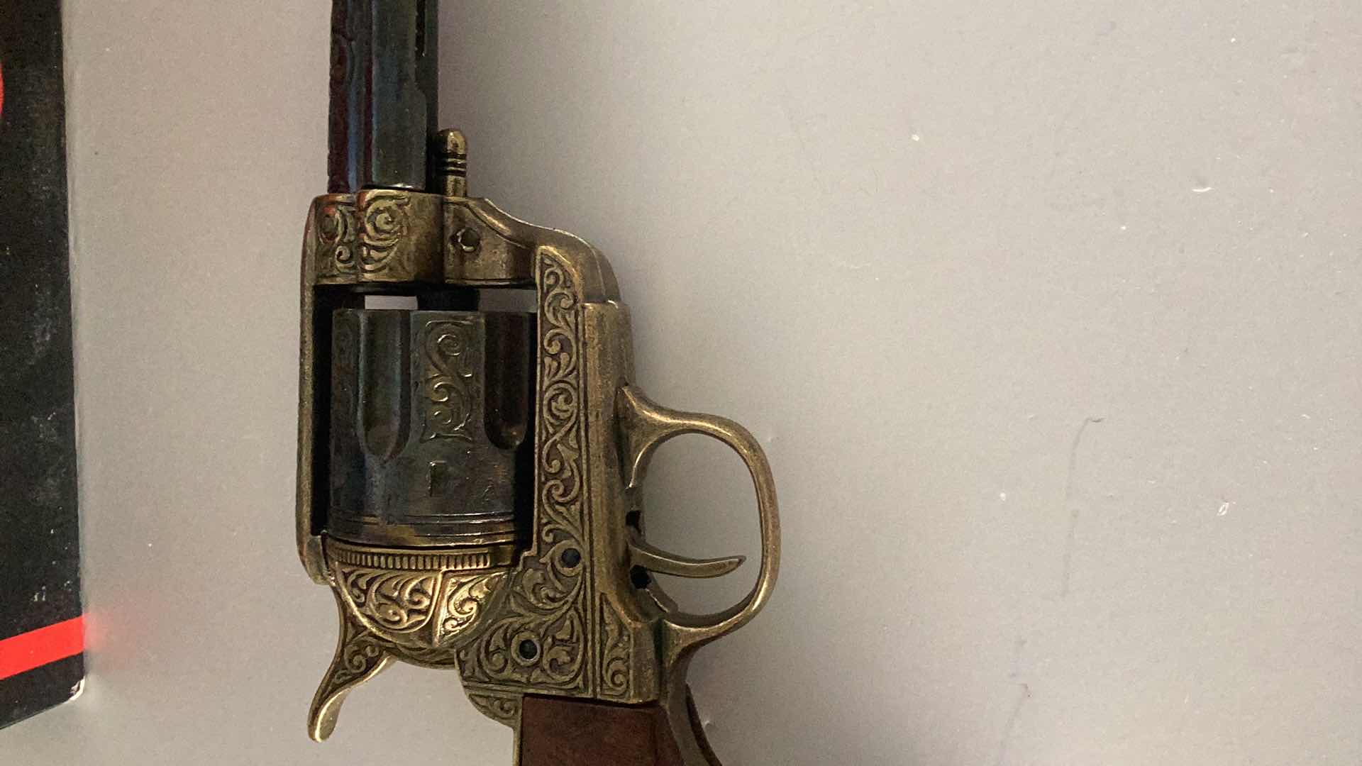 Photo 1 of DENIX U.S. MARSHALL COLT REPLICA AND BADGE