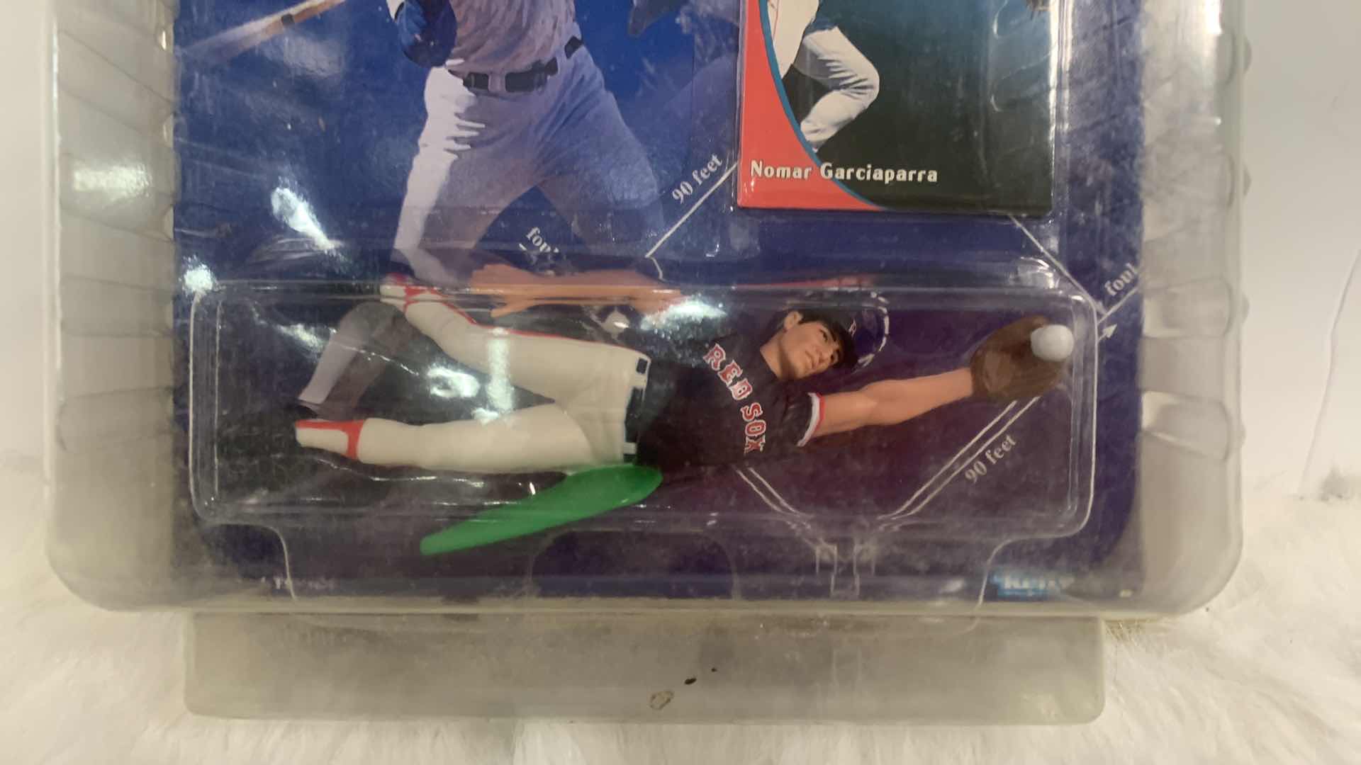 Photo 1 of 1 - NEW STARTING LINEUP BASEBALL FIGURINES