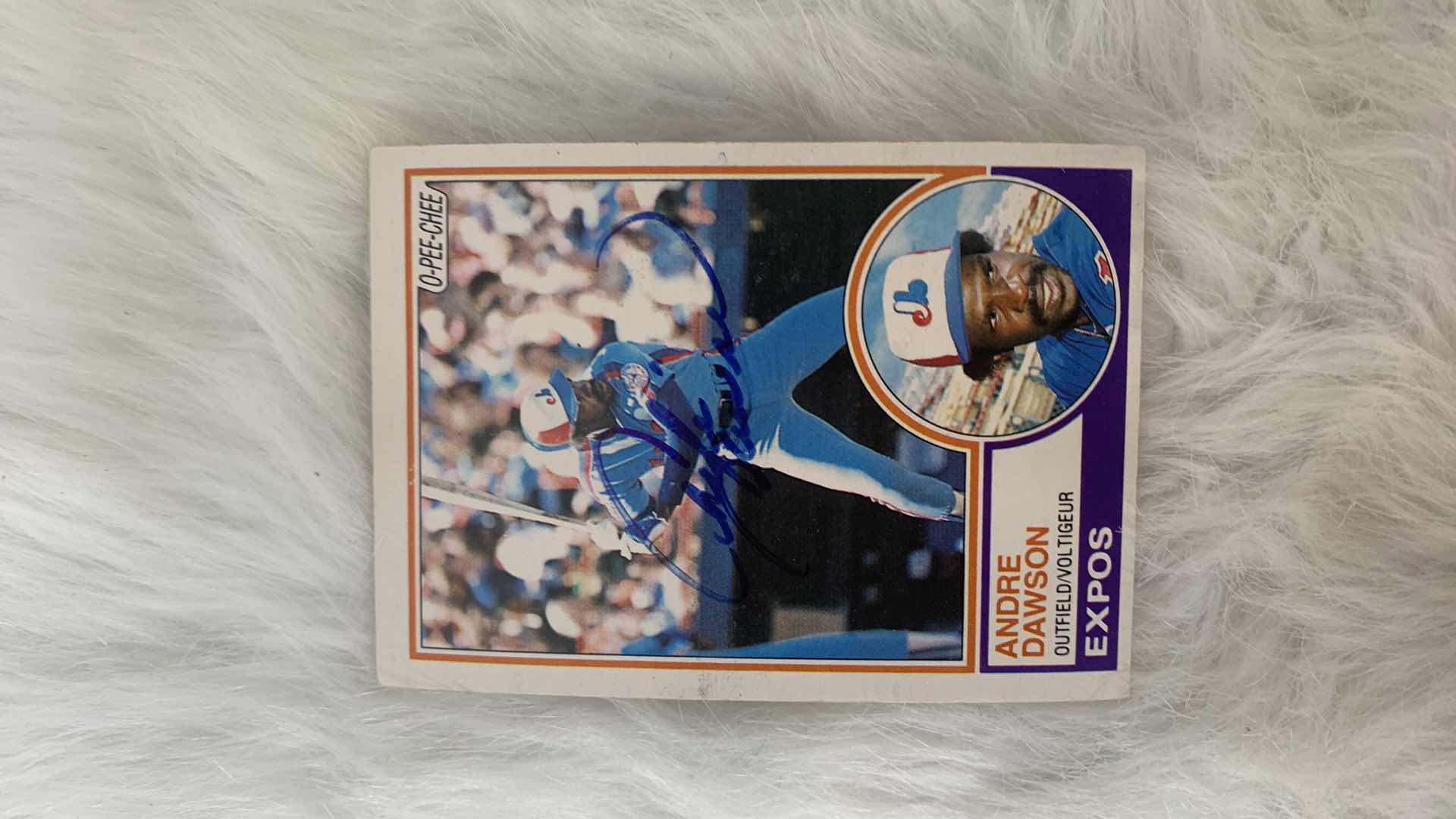 Photo 1 of COLLECTIBLE SIGNED ANDRE DAWSON BASEBALL CARD