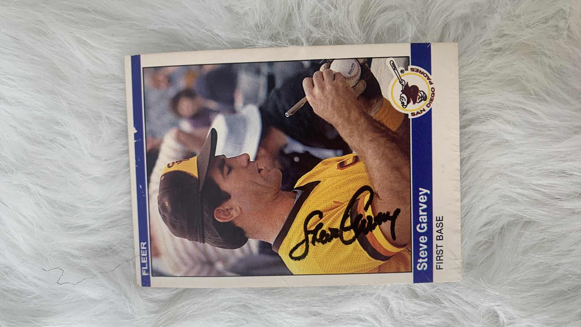 Photo 1 of COLLECTIBLE SIGNED STEVE GARVEY BASEBALL CARD