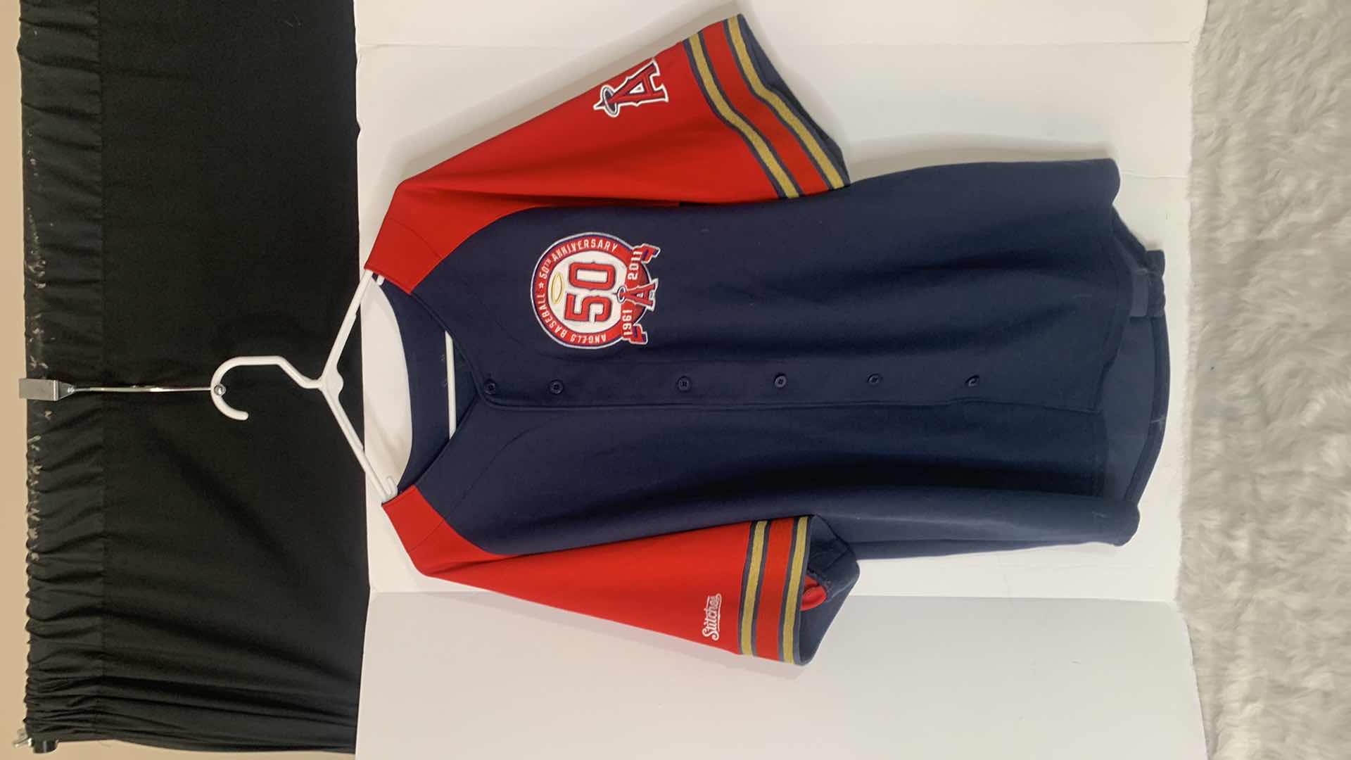 Photo 1 of LOS ANGELES ANGELS EMBROIDERED BASEBALL JERSEY, LARGE