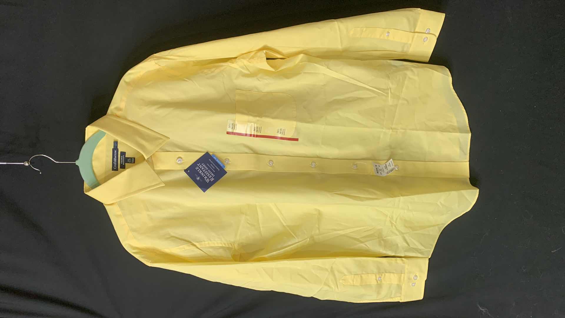 Photo 1 of NEW W TAGS MENS WRINKLE RESISTANT DRESS SHIRT 16.5 34/35