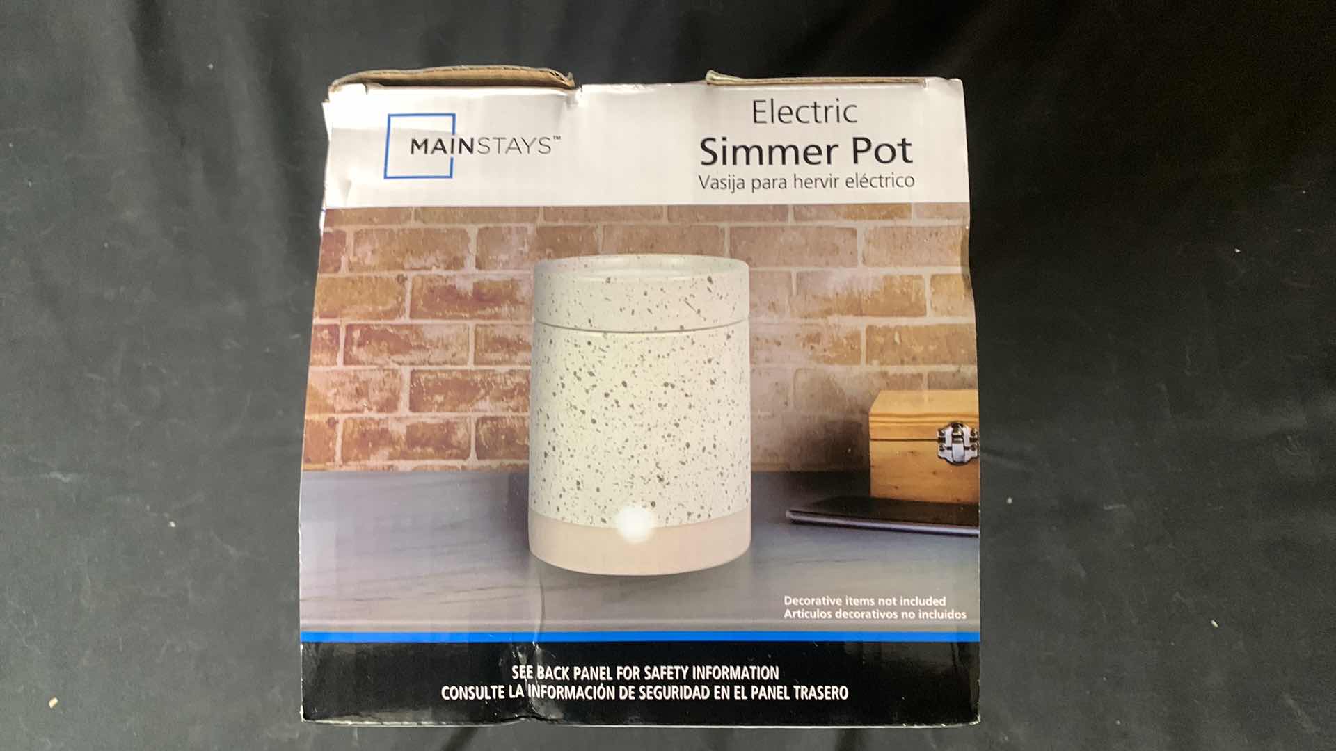 Photo 1 of ELECTRIC SIMMER POT FOR OIL OR POTPOURRI