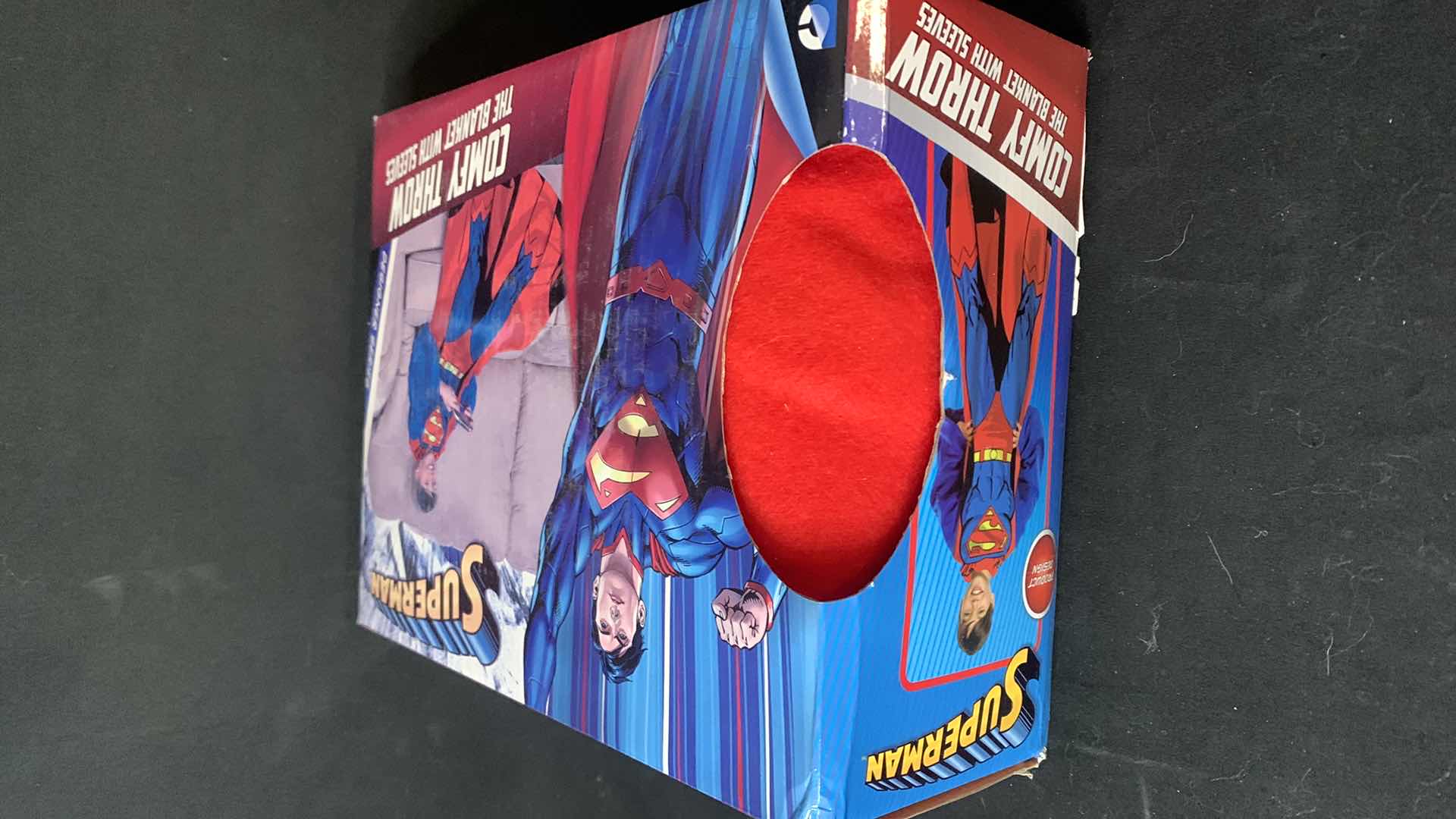 Photo 3 of NEW SUPERMAN COMFY THROW