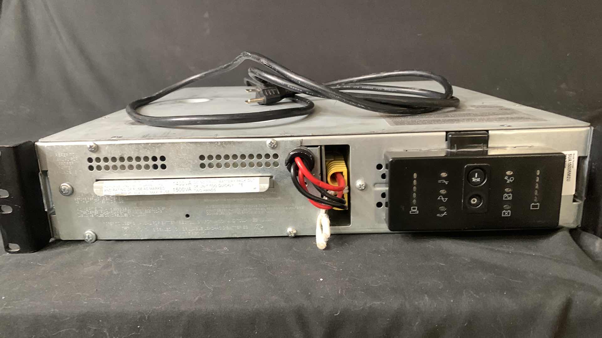 Photo 1 of APC UNINTERRUPTED POWER SUPPLY PARTS ONLY