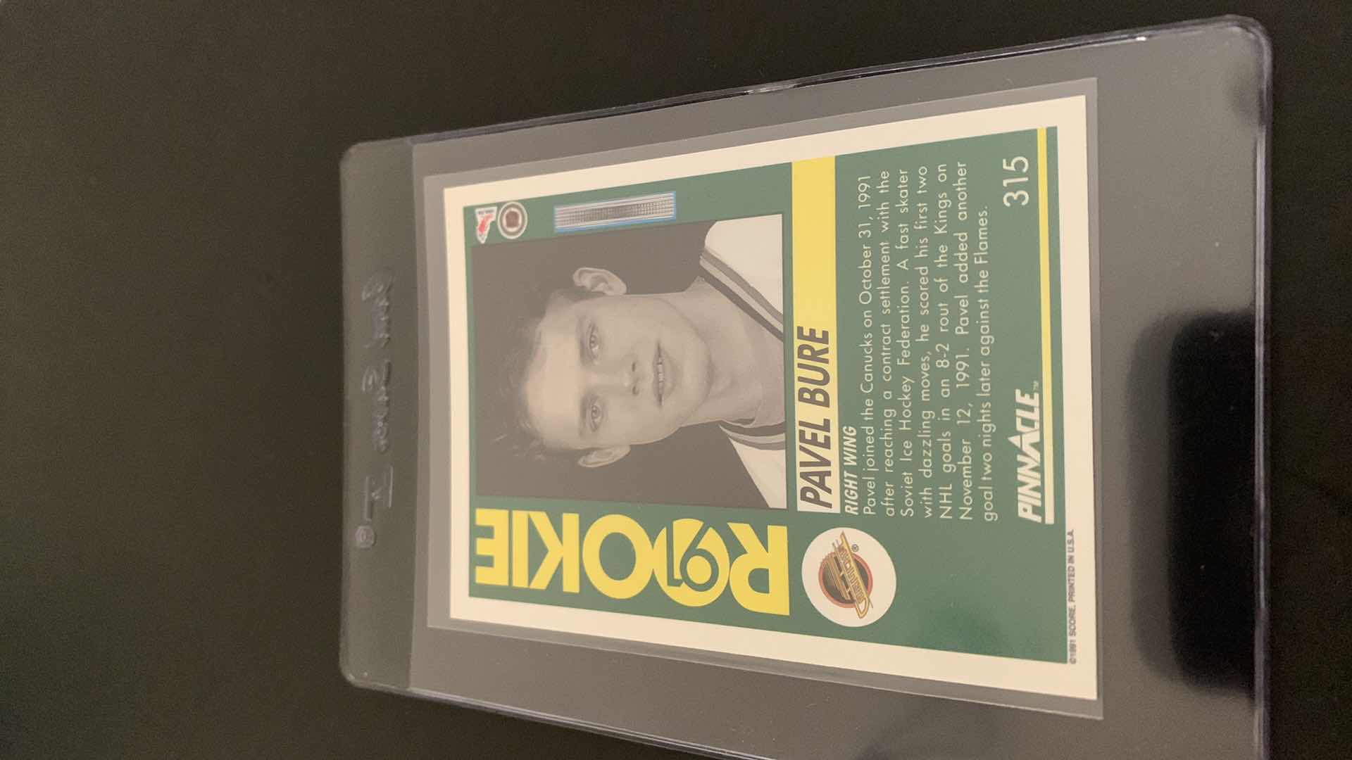 Photo 2 of 1991 SCORE PAVEL BURE CANUCKS ROOKIE CARD