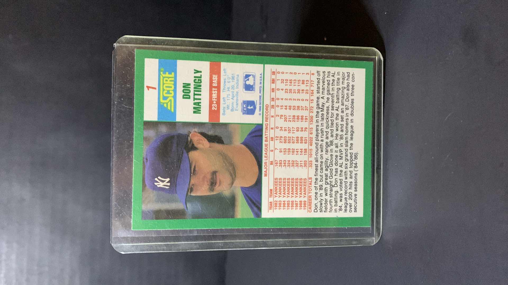 Photo 1 of 1990 SCORE DON MATTINGLY YANKEES CARD