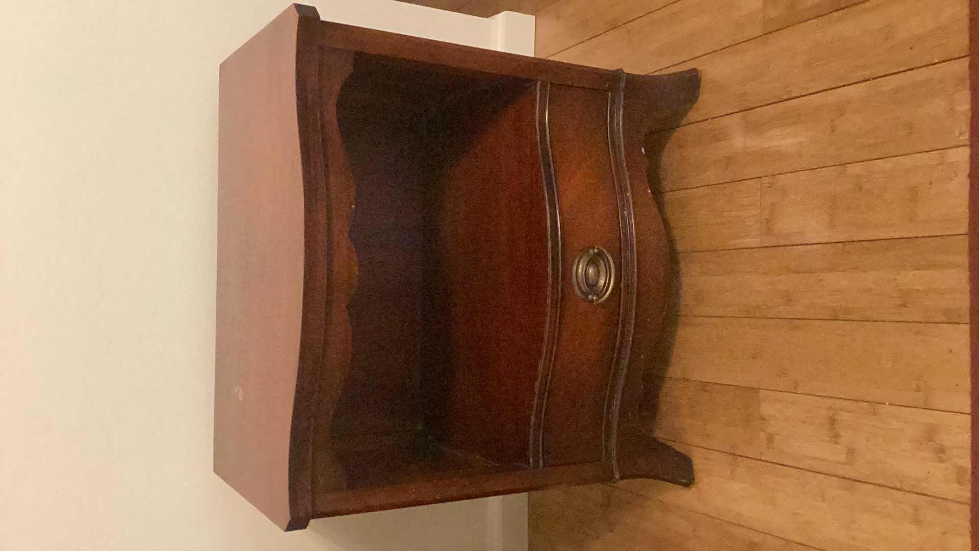 View 1 of ANTIQUE DREXEL MAHOGANY TRAVIS COURT NIGHTSTAND TABLE 24” X 16” H 24”