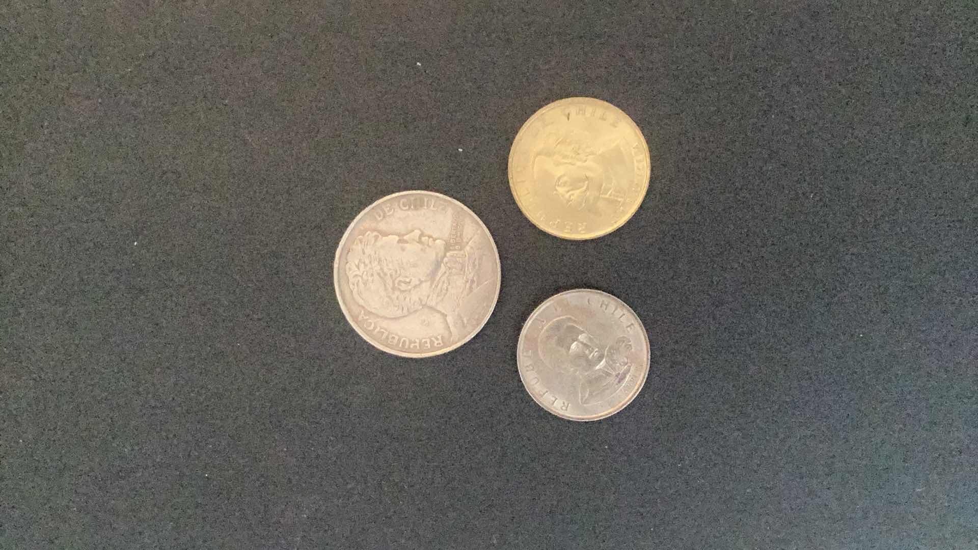Photo 1 of CHILE 1970,1971,1972 COINS