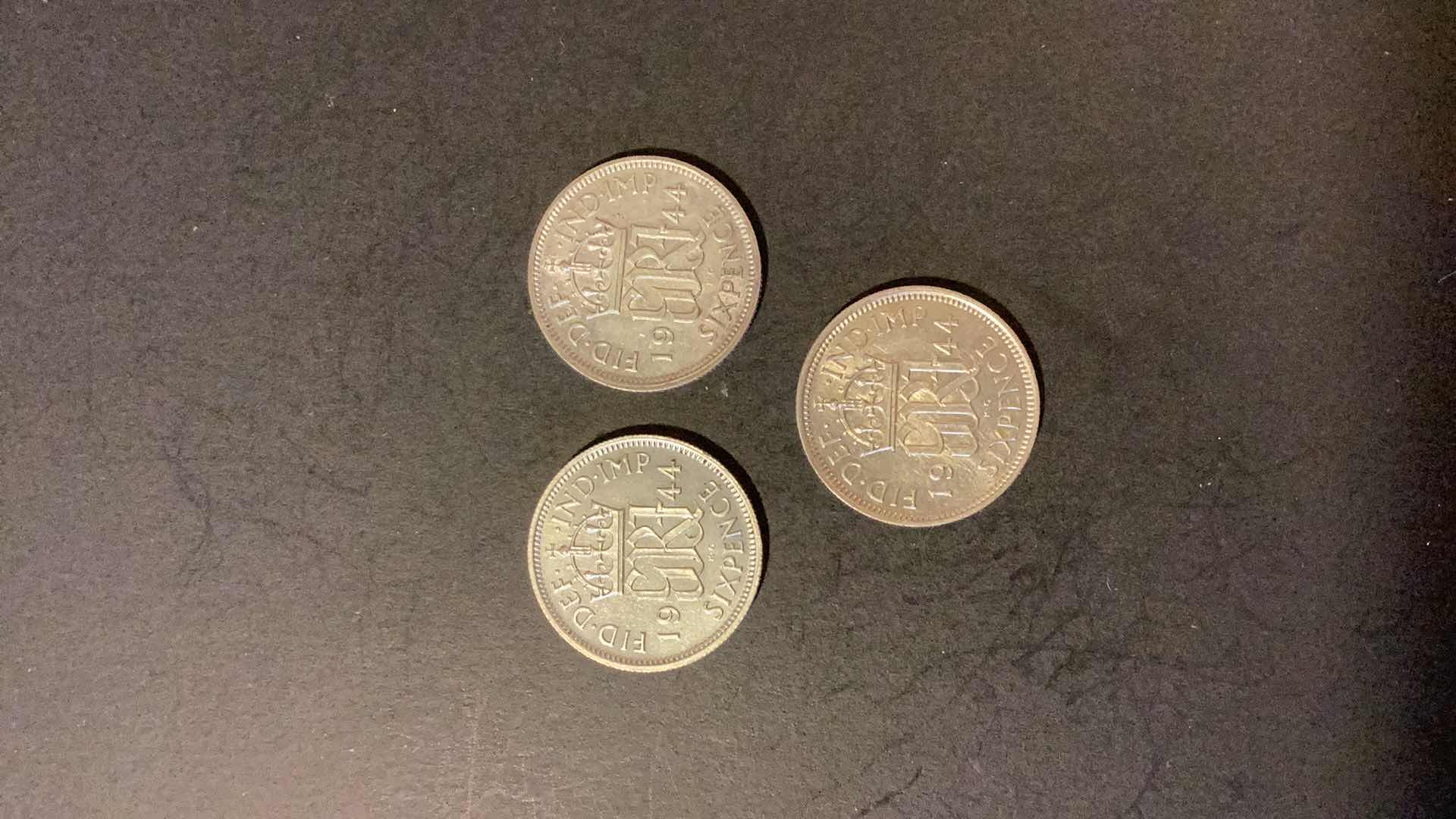 Photo 1 of GREAT BRITAIN 1944 6PENCE COINS