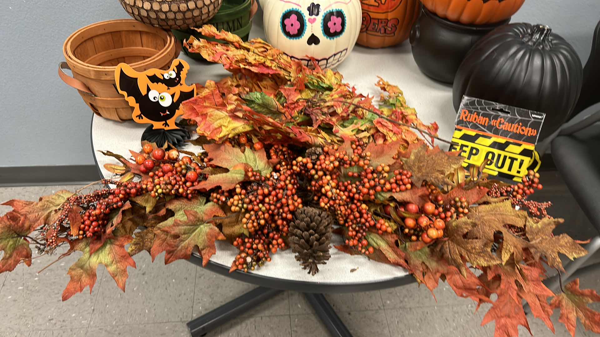 Photo 1 of AUTUMN AND HALLOWEEN DECORATIONS