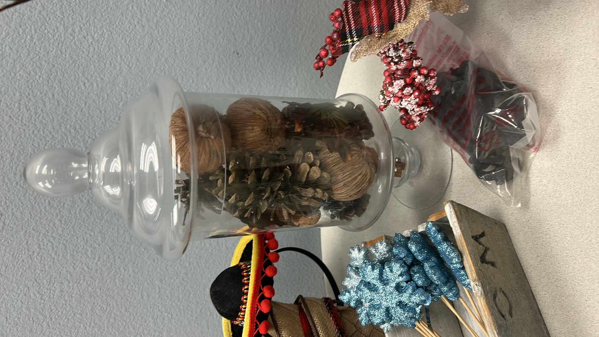 Photo 7 of CHRISTMAS DECOR