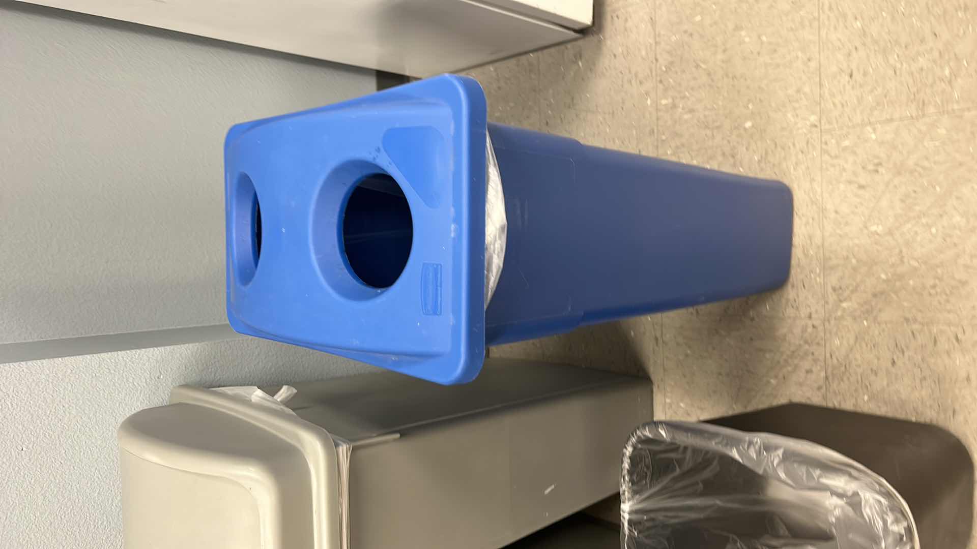 Photo 1 of OFFICE SUPPLIES- 4 WASTEBASKETS, 1 RECYCLE AND BROOM AND DUSTPAN