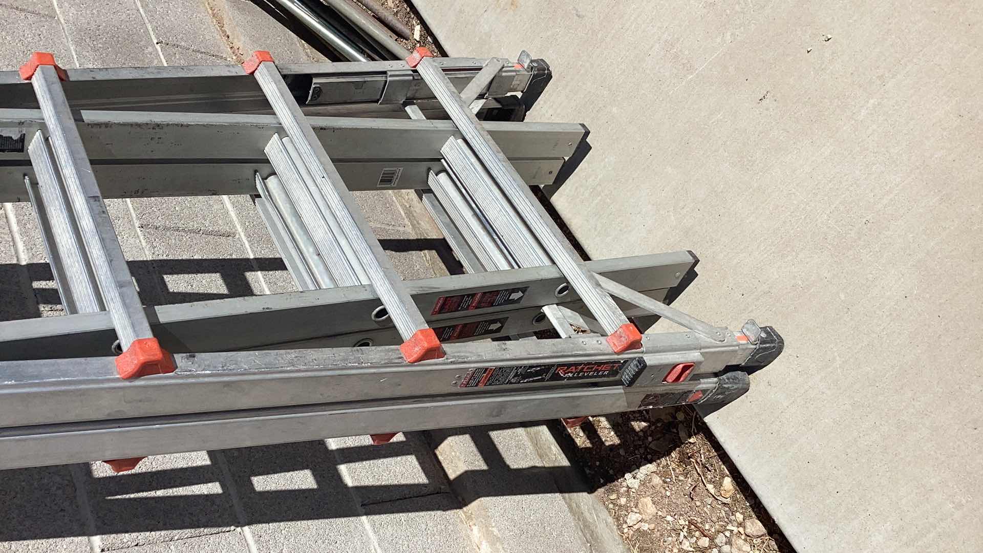 Photo 1 of LITTLE GIANT LEVELER EXTRA HEAVY DUTY EXTENDABLE LADDER