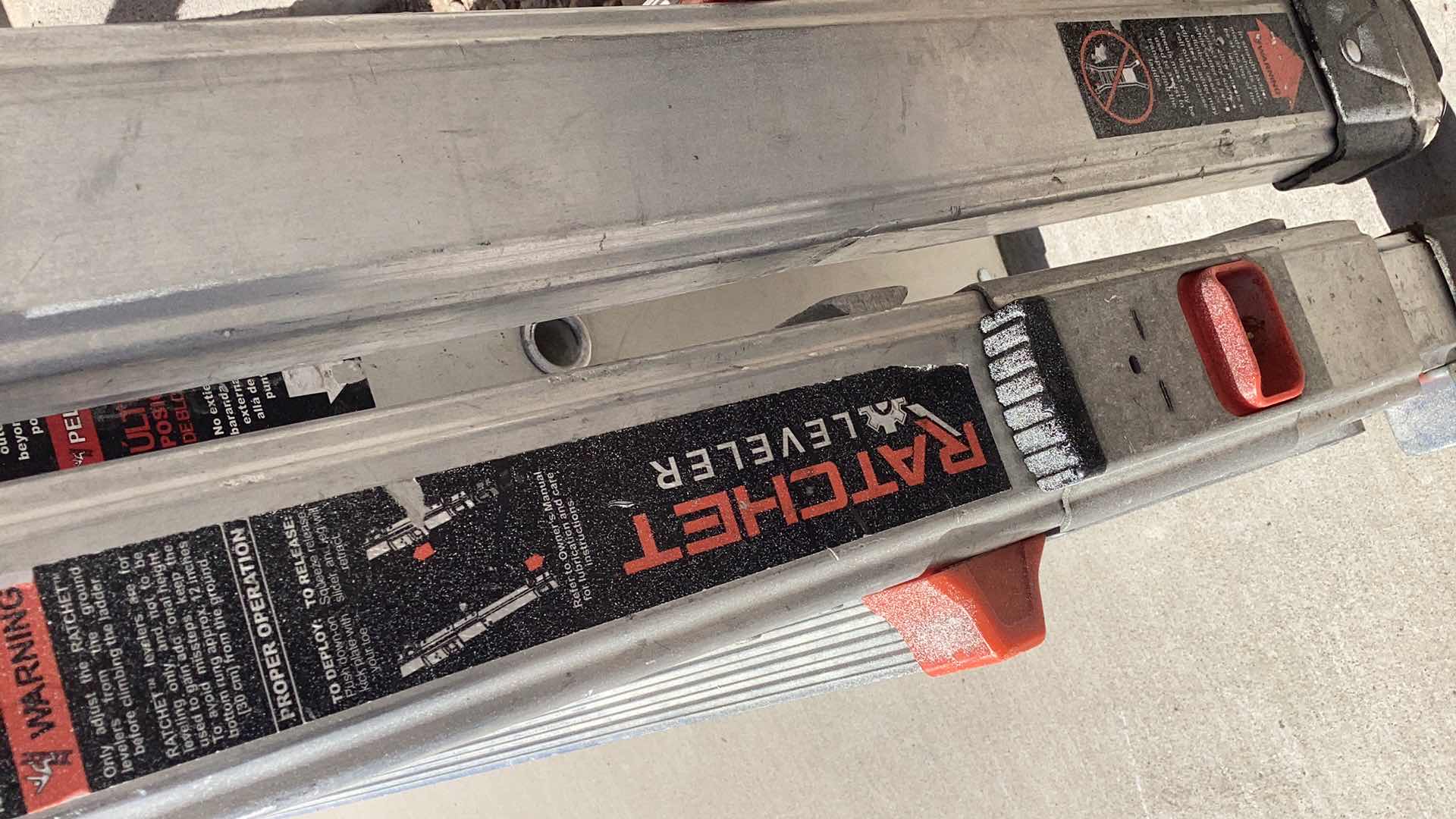 Photo 1 of LITTLE GIANT LEVELER EXTRA HEAVY DUTY EXTENDABLE LADDER