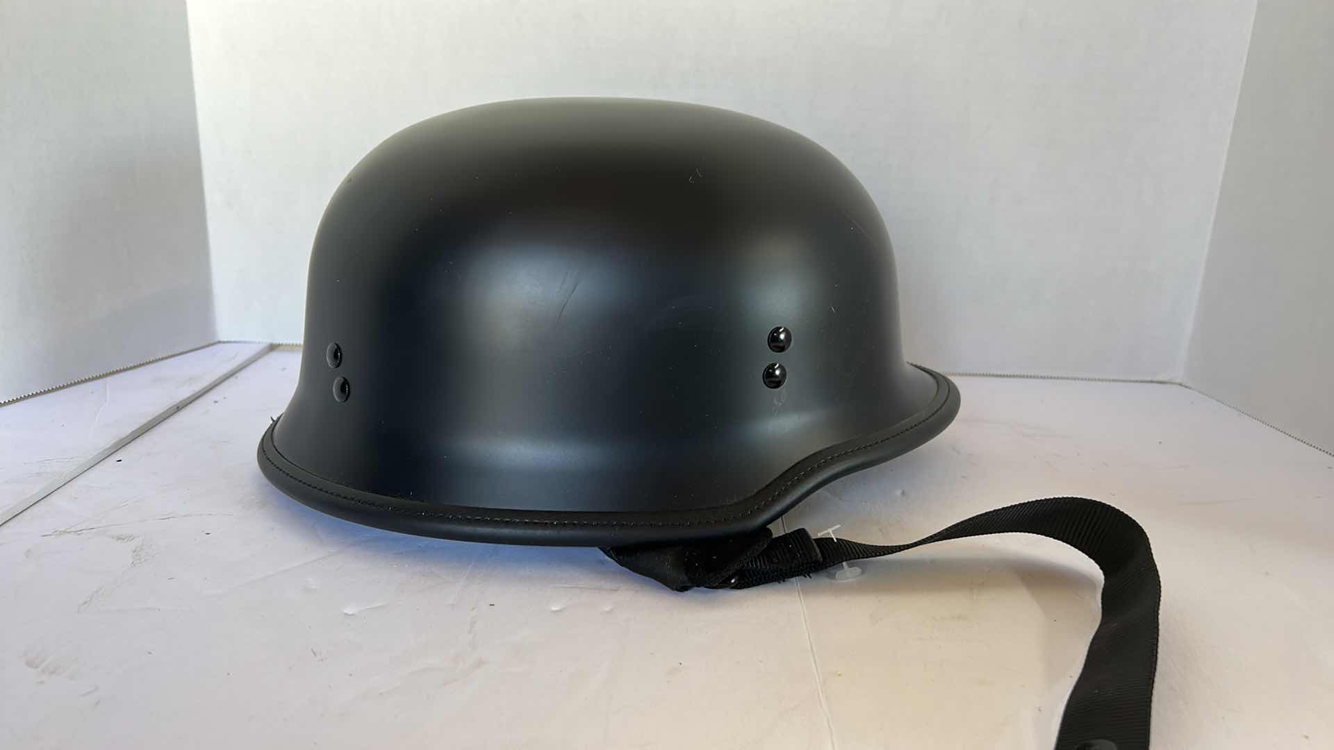 Photo 1 of NEW STREET BIKE / MOTORCYCLE HELMET HIGHWAY MODEL 9 MM