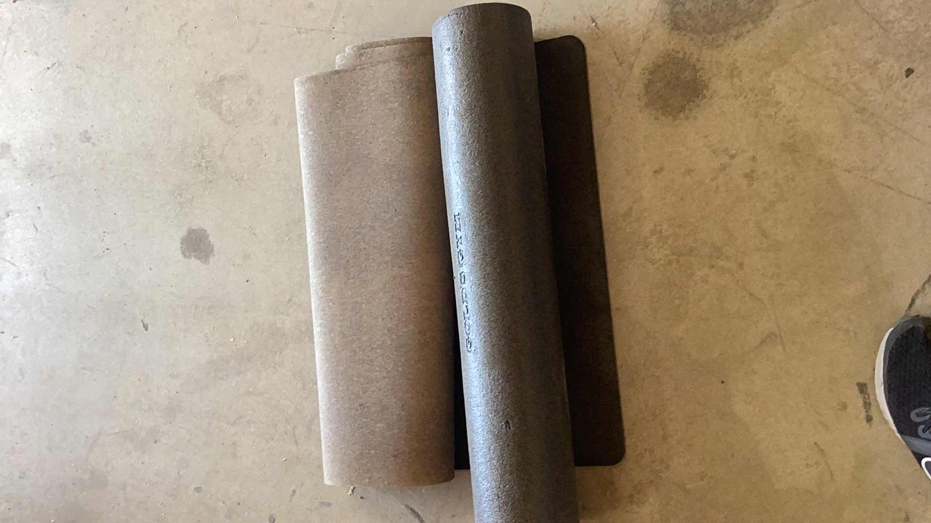 Photo 1 of GOLD’S GYM TUBE AND YOGA MAT