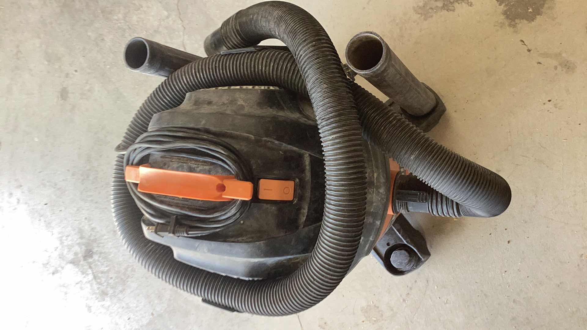 Photo 1 of RIGID SHOP VACUUM