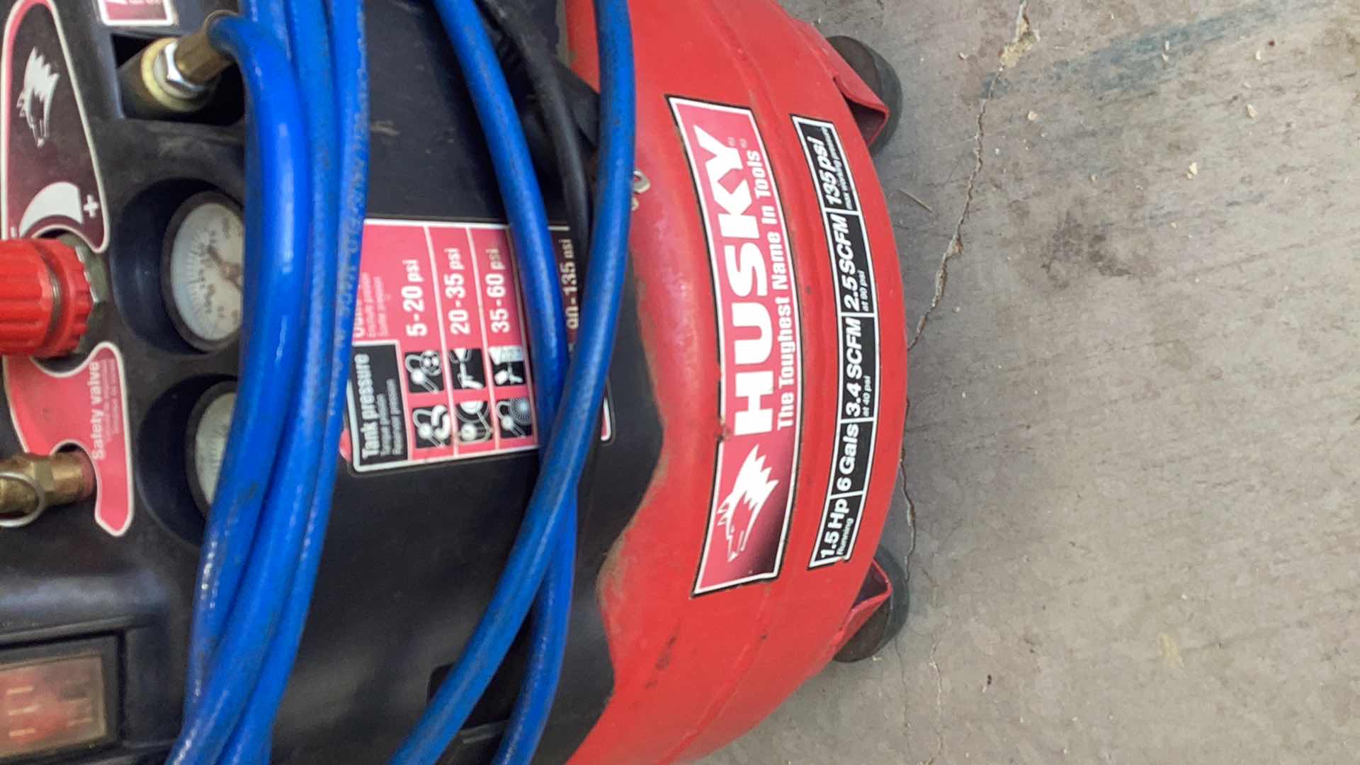 Photo 1 of HUSKY 1.5 HP 6 GALLON AIR COMPRESSOR