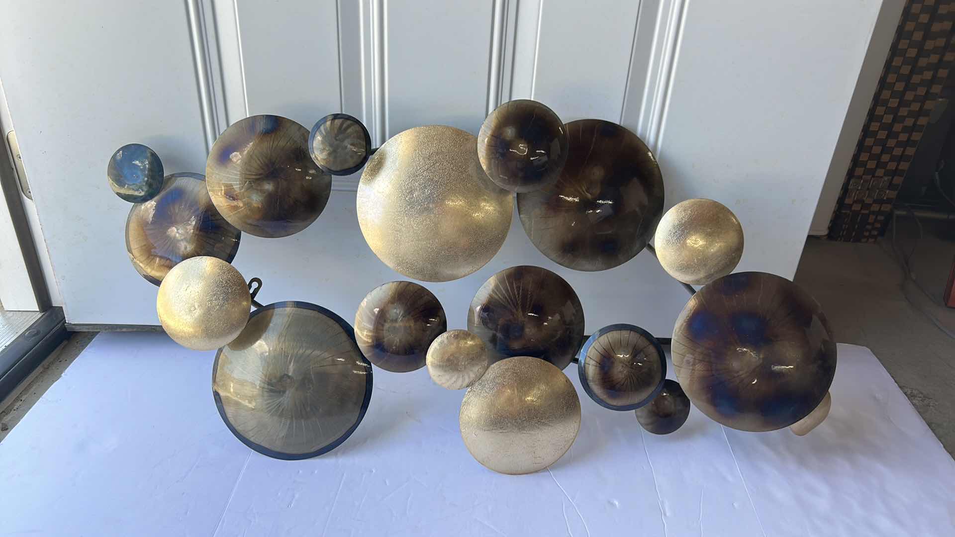 Photo 1 of METAL WALL DECOR 40” x 22”