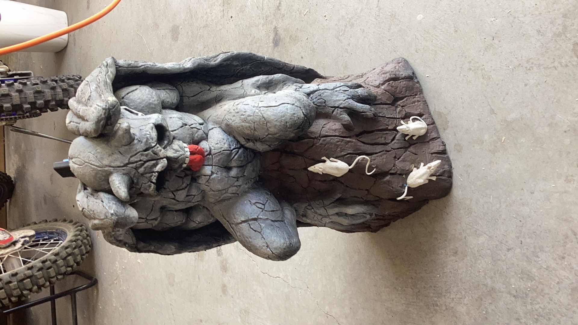 Photo 1 of HALLOWEEN GARGOYLE 14” X 25”