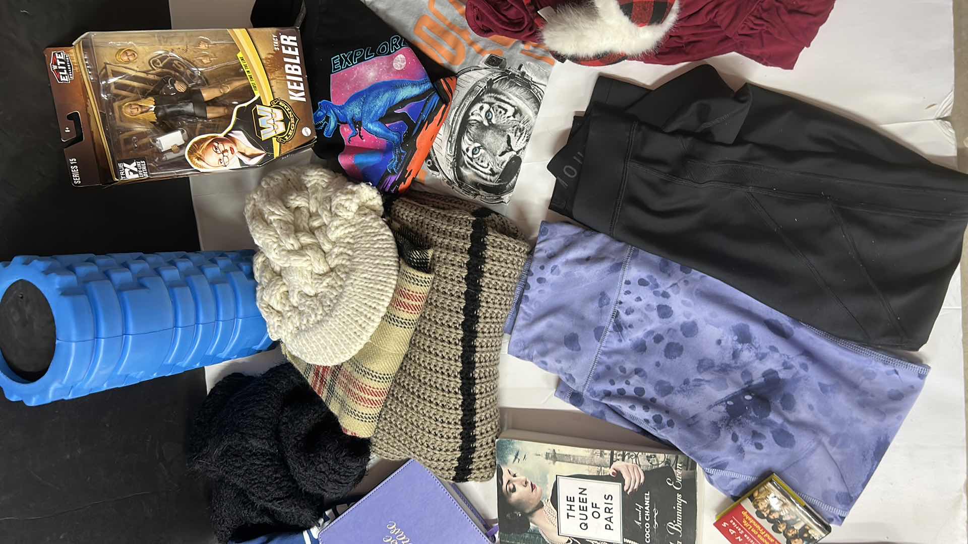 Photo 4 of GIRLS CLOTHING AND ACCESSORIES BUNDLE