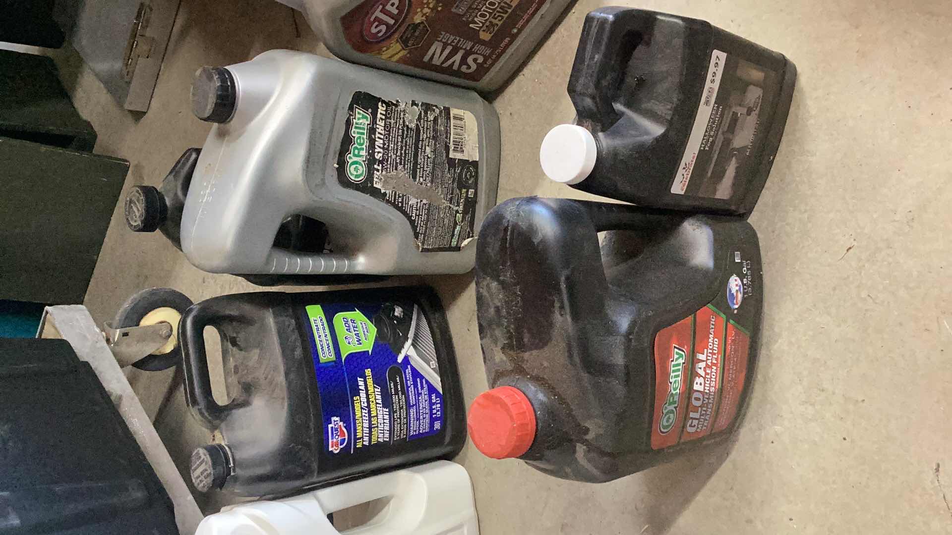 Photo 1 of LOT OF AUTOMOBILE OILS