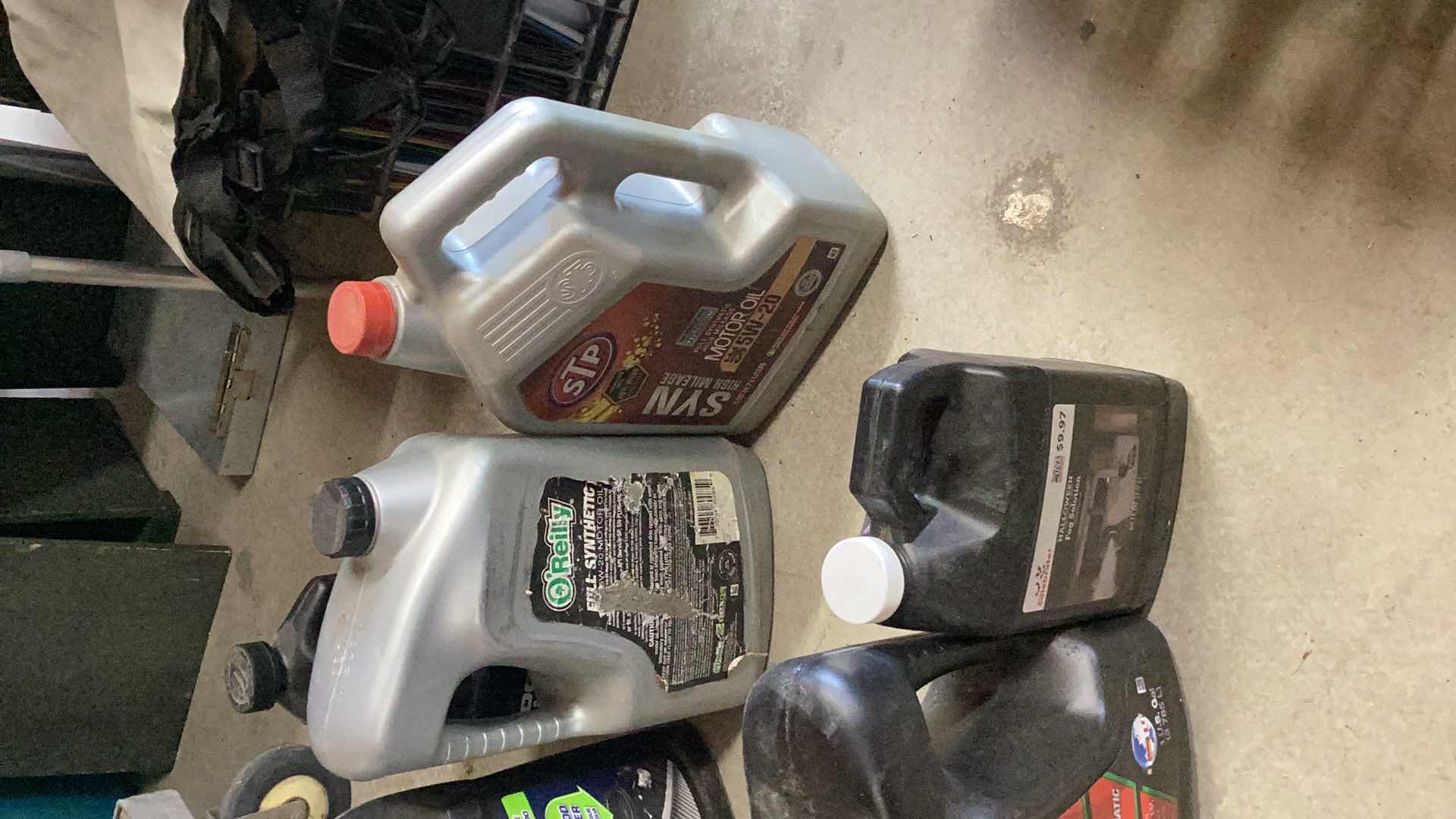 Photo 1 of LOT OF AUTOMOBILE OILS