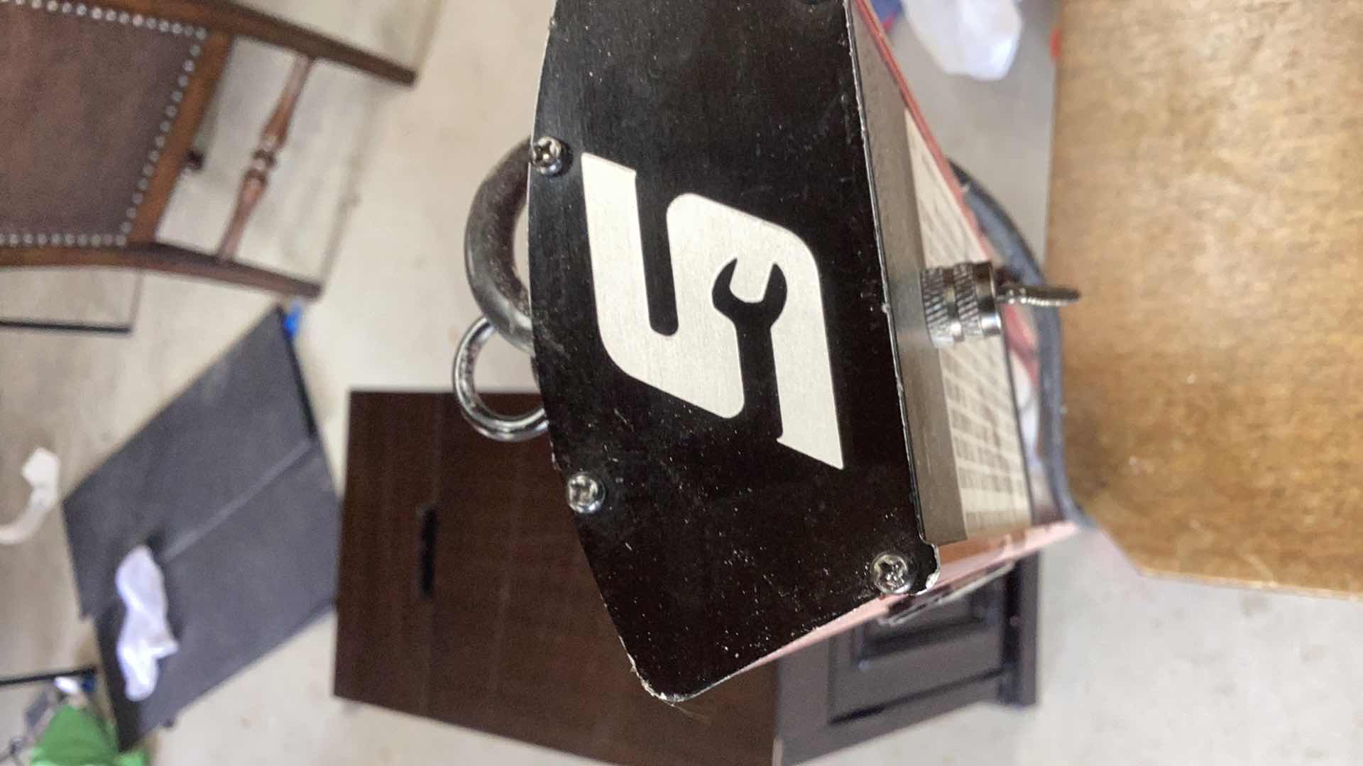 Photo 5 of SNAP ON SHOP LIGHT  58”