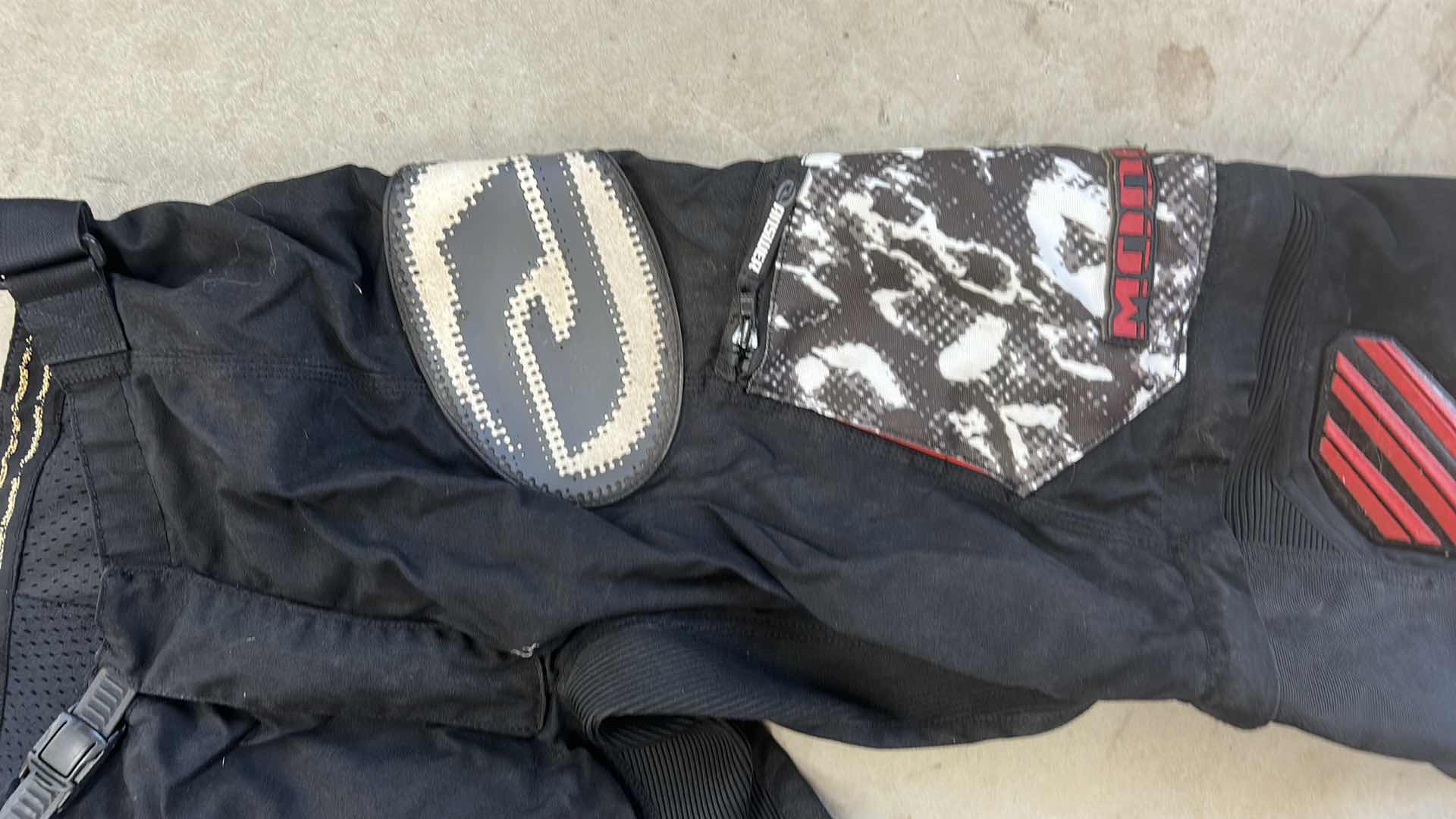 Photo 1 of MODE MOTORCYCLE PANTS