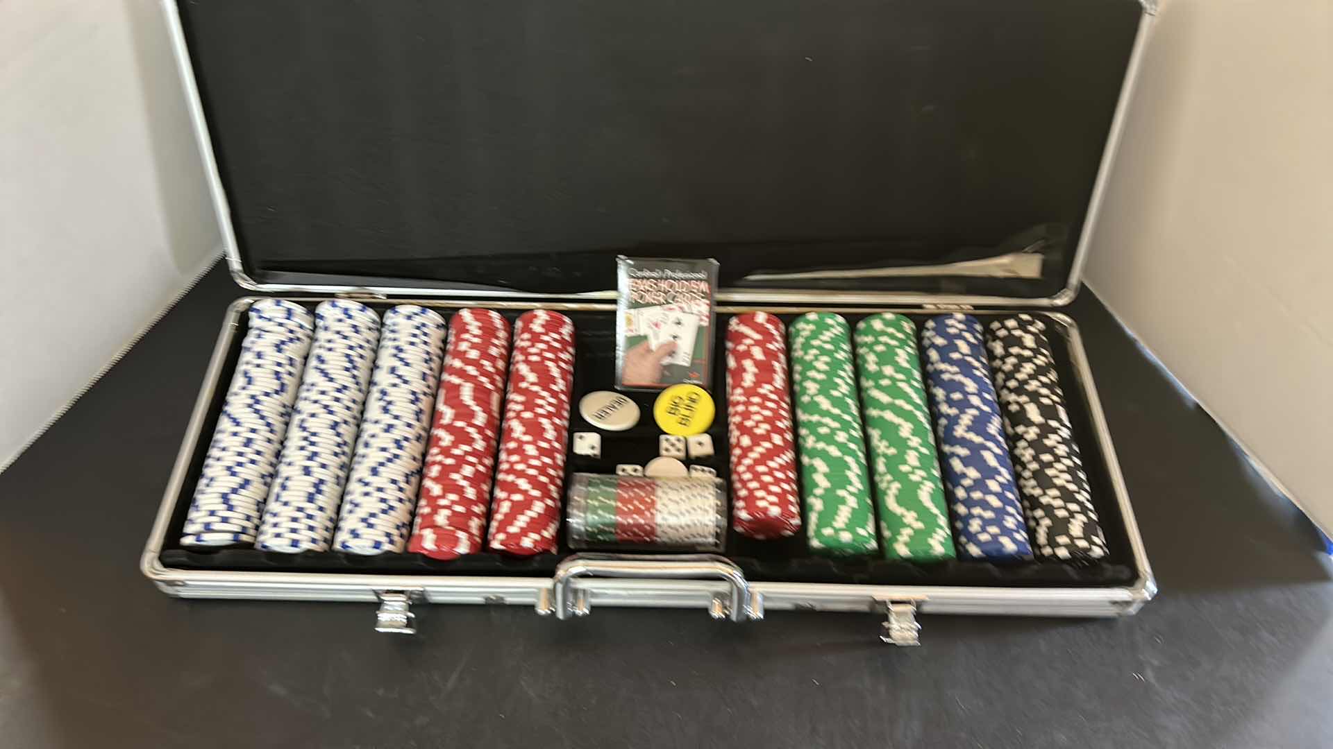 Photo 1 of POKER CHIP SET IN METAL CASE